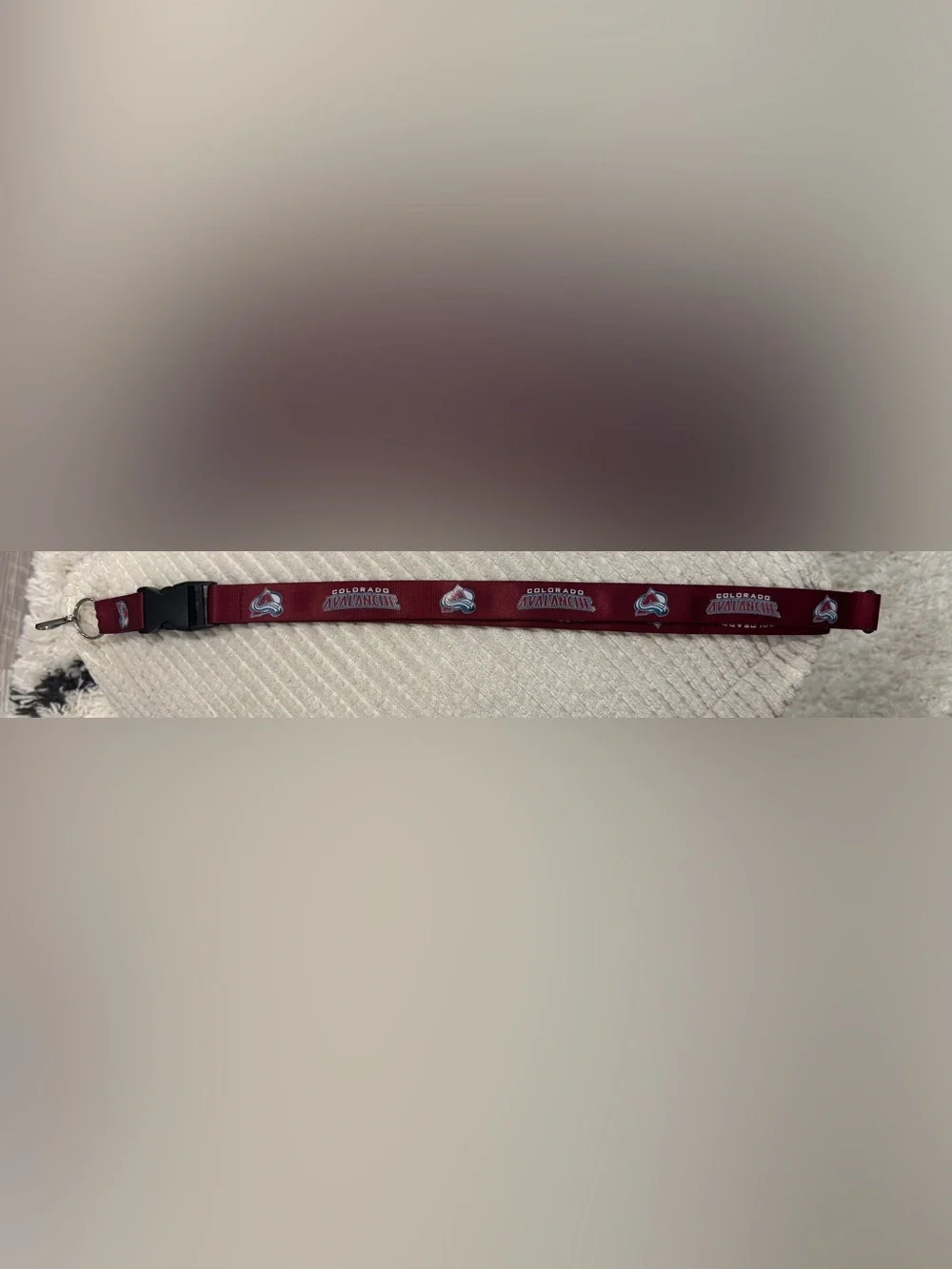 Colorado Avalanche NHL Breakaway Lanyard Keychain ID Badge Holder Detachable